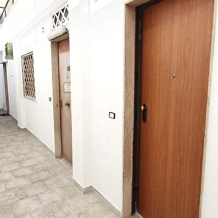 Urban Homy - Bari Centro Exterior foto