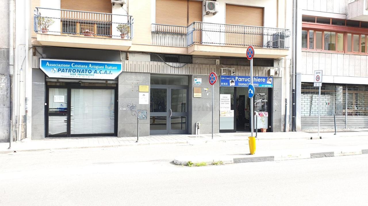 Urban Homy - Bari Centro Exterior foto